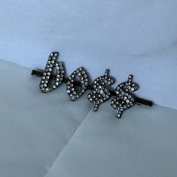 Justine Marjan x Kitsch Bedazzled Boss Hair Pin - Picture 1 of 3